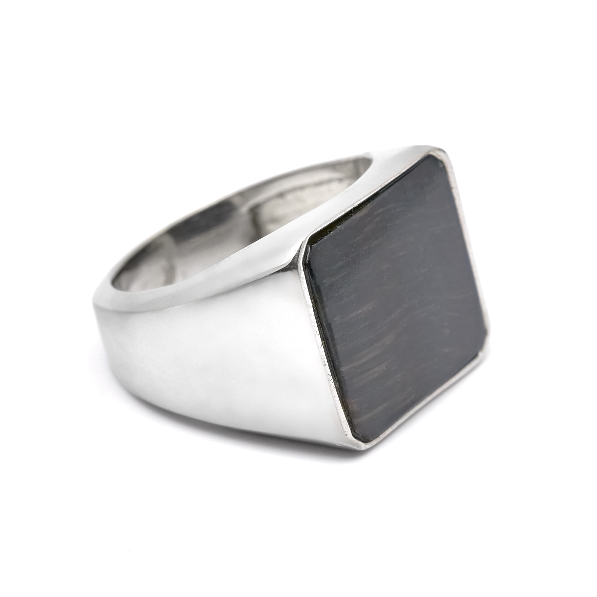 Bague œil de faucon argent Bond chevalière